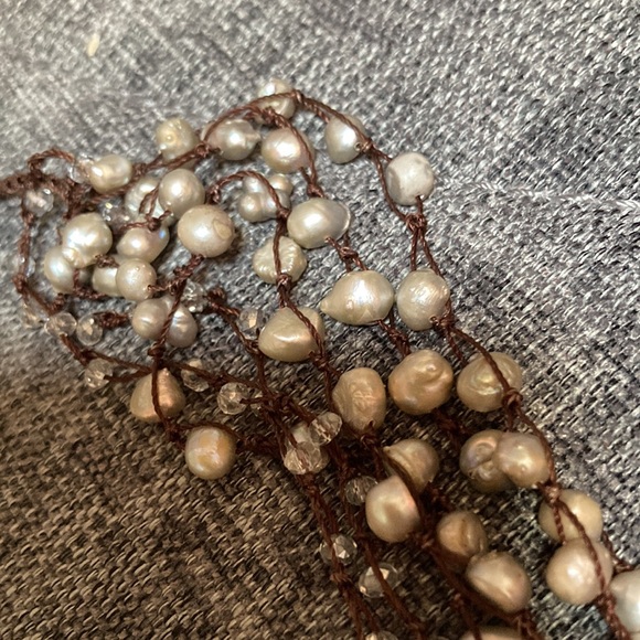 Pearl Necklace - Picture 4 of 5
